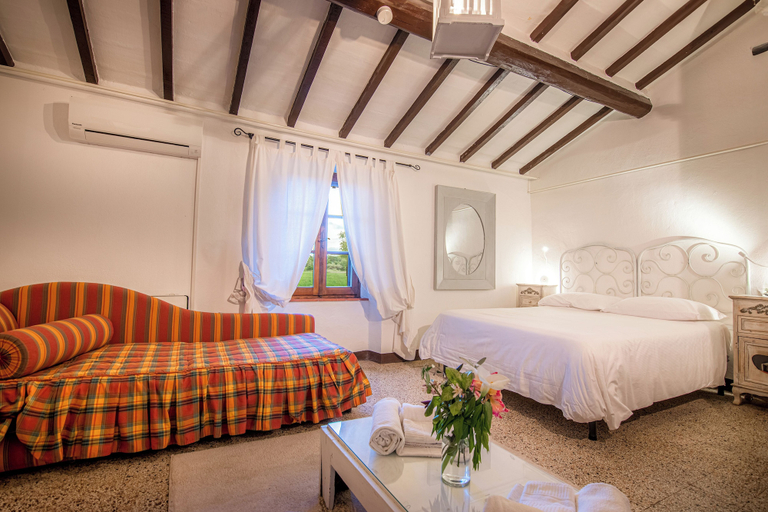 Bedroom 3, B&B Borgo Vera, Grosseto