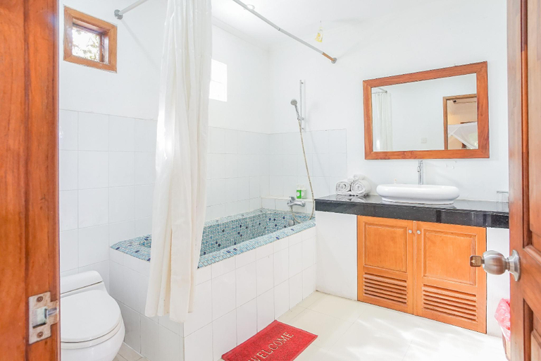 Bathroom 7