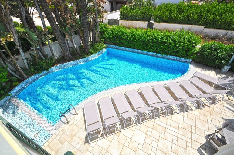 Room 2, Residence Arainn Kalepolis - Pool Sleeps 5 Wifi, Lecce