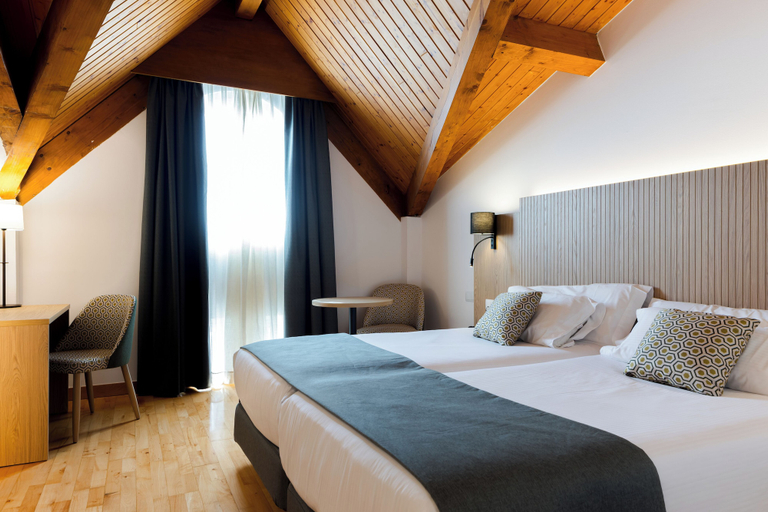 Bedroom 3, Silken Villa de Laguardia, Álava
