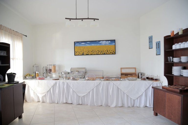 Food & Drinks 5, Yalis, Thessaly