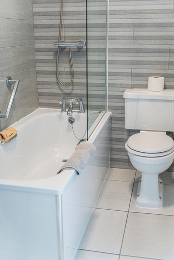 Bathroom 5, Rooms at The Highcliffe, Ceredigion