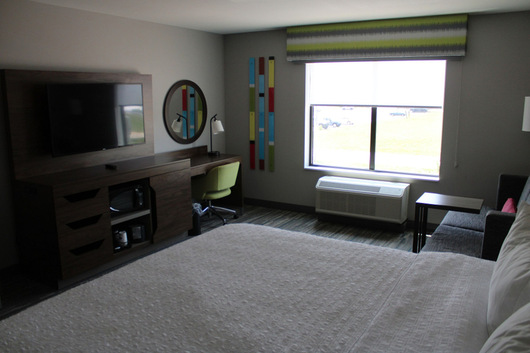Bedroom 3, Hampton Inn & Suites Pekin Peoria Area, Tazewell