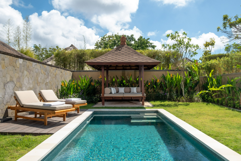 Swimming Pool 5