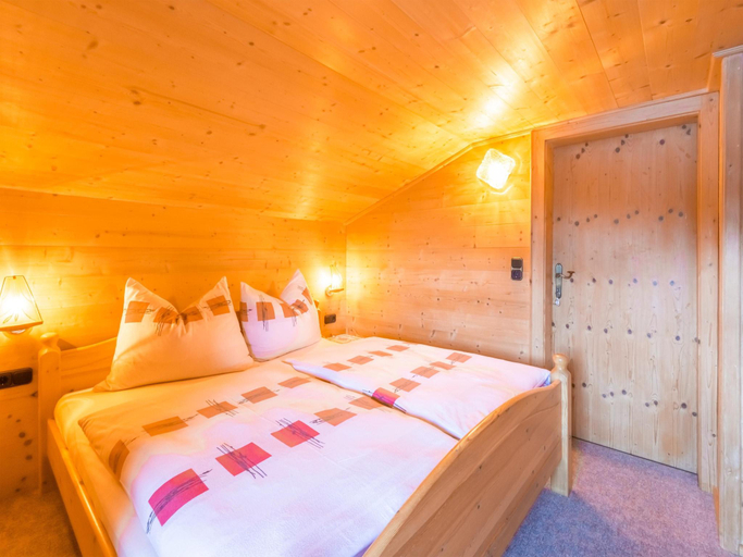 Bedroom 2, Chalet in Hochfilzen by Ski Piste, Kitzbühel