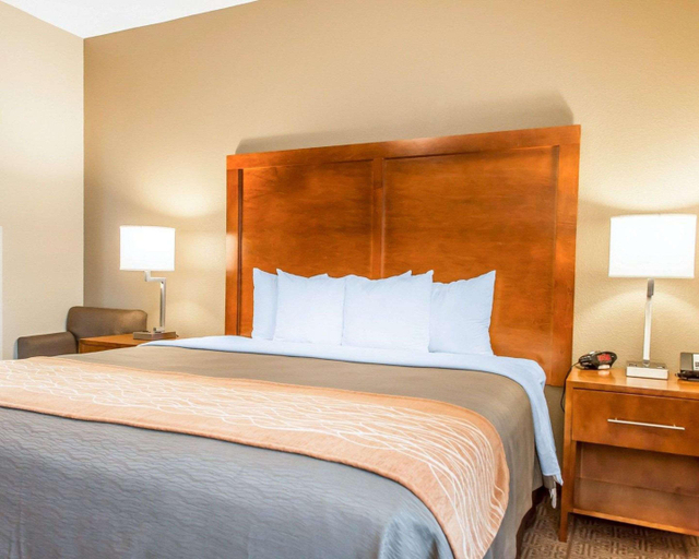 Bedroom 3, Comfort Inn North/Polaris, Delaware