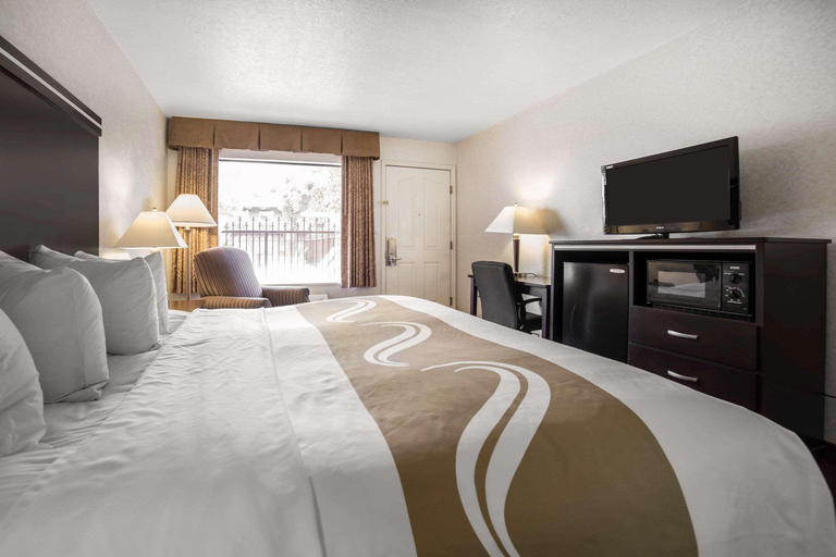 Bedroom 3, Quality Inn Saint George South Bluff, Washington