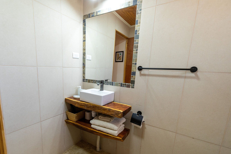 Bathroom 4, Casa Sutar 5, El Loa
