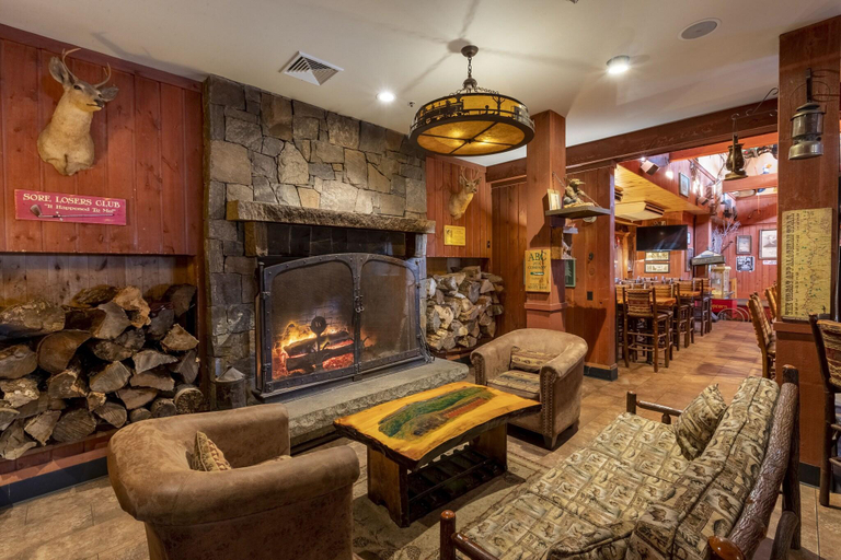 Public Area, WoodStock Inn , Grafton