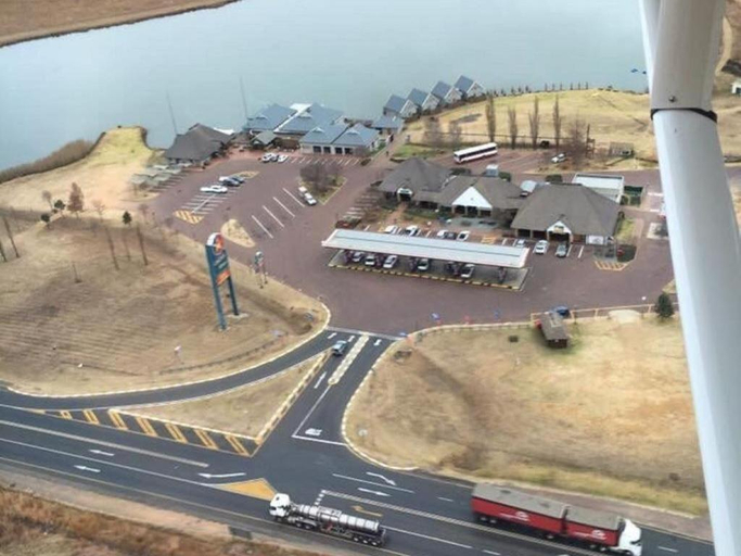 Others 4, Millys Restaurant and Chalets, Nkangala