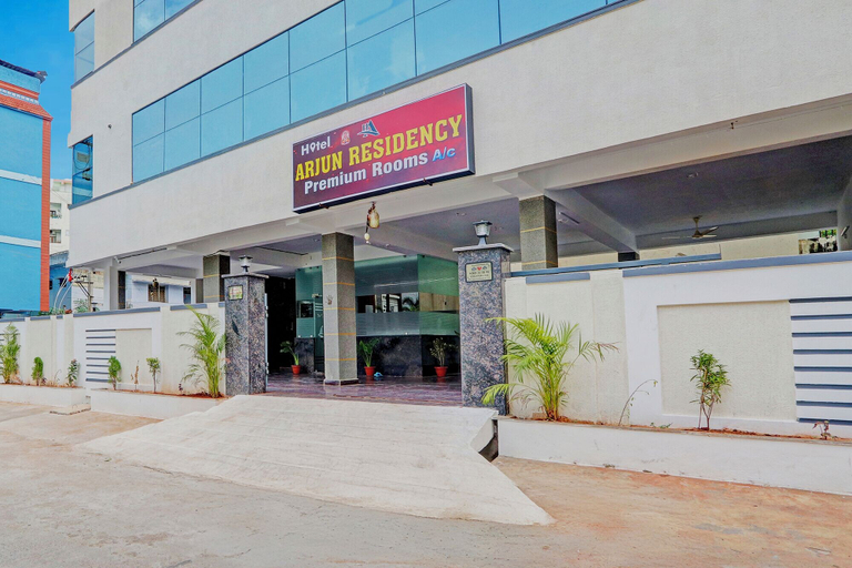 Exterior & Views 2, Fabhotel arjun residency - Near Kazipet junction railway station, Warangal