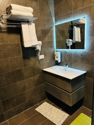 Bathroom, La Vie Boutique Hotel, Wadi Musa