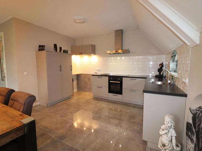 Others 5, Apartment in Kornhorn near Curringherveld, Grootegast