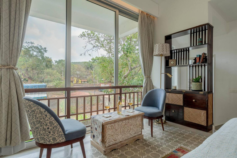 Room 2, El Rocio by Hireavilla - 2BR With Pool in Assagao, North Goa