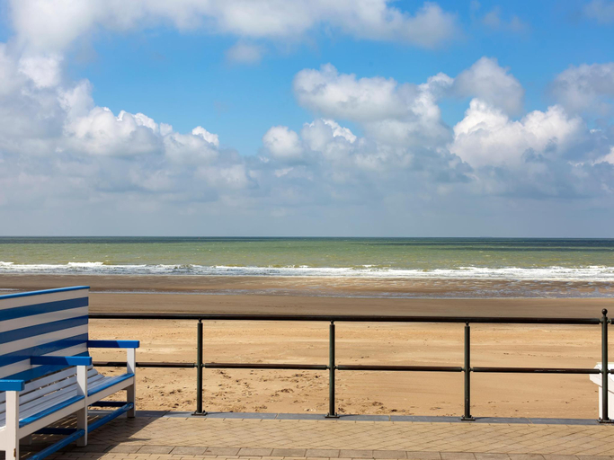 Others 5, Modern apartment with spacious terrace, West-Vlaanderen
