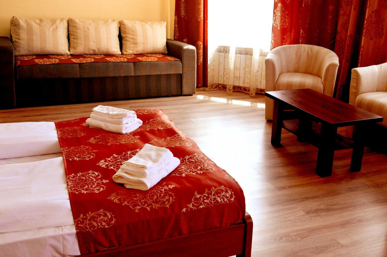 Bedroom 3, Sting Hotel & Apartments, Uzhhorods'kyi