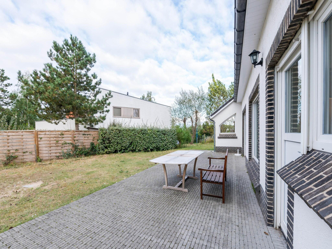 Others 2, House near De Hoge Blekker Dunes, West-Vlaanderen