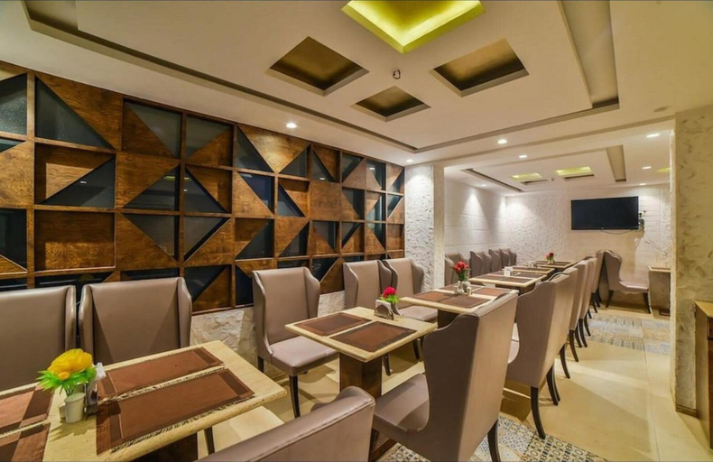 Food & Drinks 3, FabHotel Prime Supreme Grande 600 Mtrs away from Calangute beach, North Goa