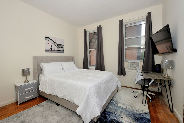 Room 5, Cozy Studio Steps to Central Park Upper E Side, New York