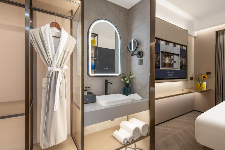 Bedroom 2, Enjoy Hotel（Sanlitun Tuanjiehu Subway Station Store）, Beijing