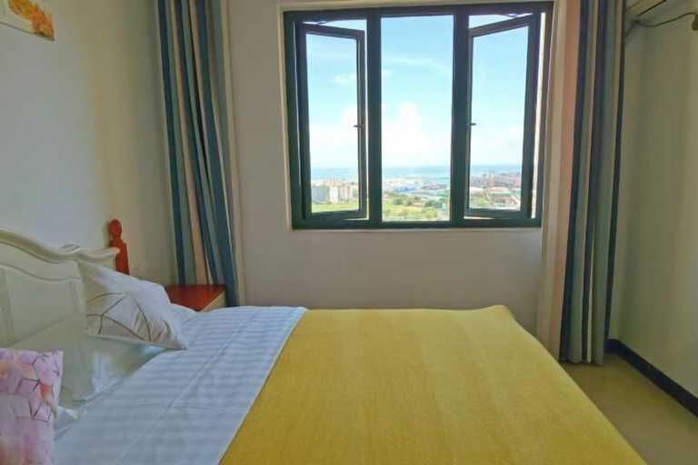 Bedroom 4, Yintan Shangdao Seaview Apartment, Beihai