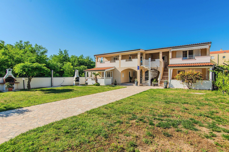 Exterior & Views 2, Apartments Juracak Josip i Mira, Nin