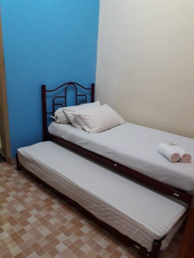 Wisma Jasmine Syariah Room Type - 2 Single bed Fan (Kamar kipas untuk berdua)