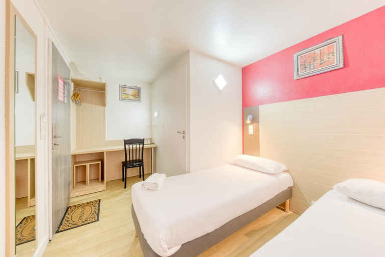 Bedroom 2, FASTHOTEL ROISSY CDG SUD - Claye Souilly, Seine-et-Marne