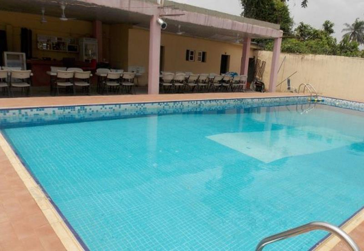 Sport & Beauty, Gade Place Hotel, Ikwerre