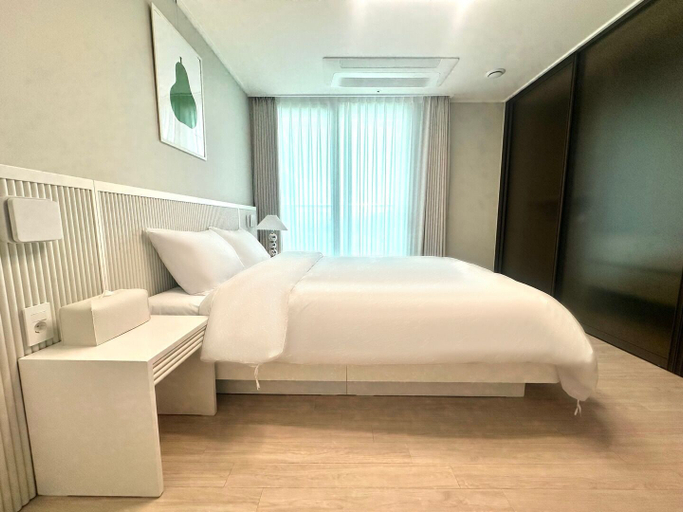 Bedroom 2, THE DECEMBER STAY Busan Ocean Terrace, Seo