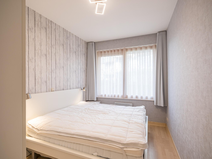 Bedroom 2, Ground floor apartment with large garden, West-Vlaanderen