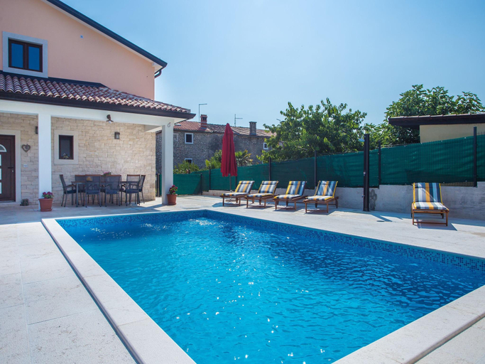 Others 2, Villa in Brtonigla with Private Pool, Brtonigla
