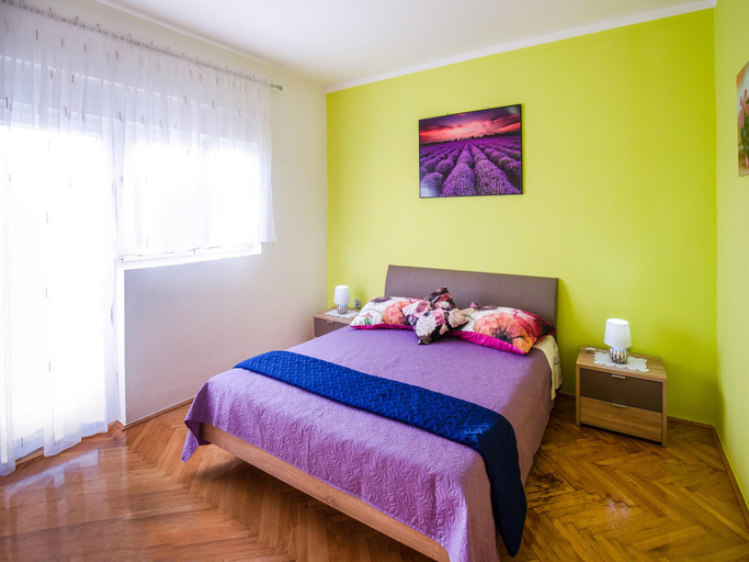 Others 3, Simplistic Apartment in Vir with Garden, Vir