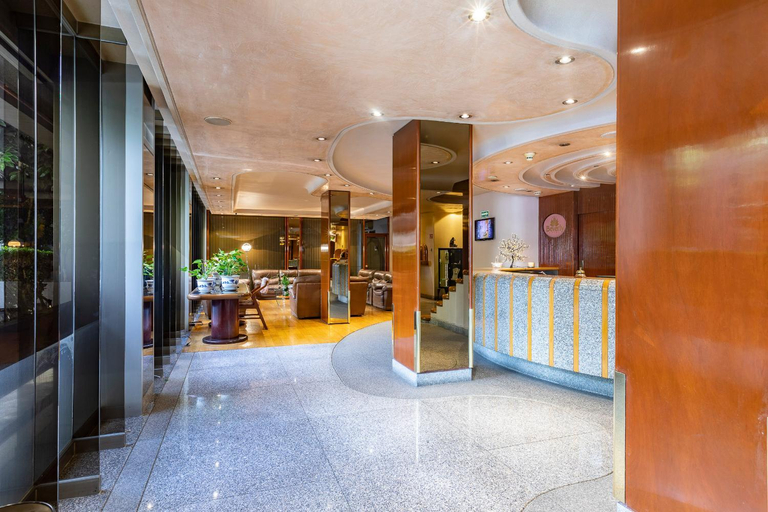 Public Area 3, Hotel Beverly, Mexico City