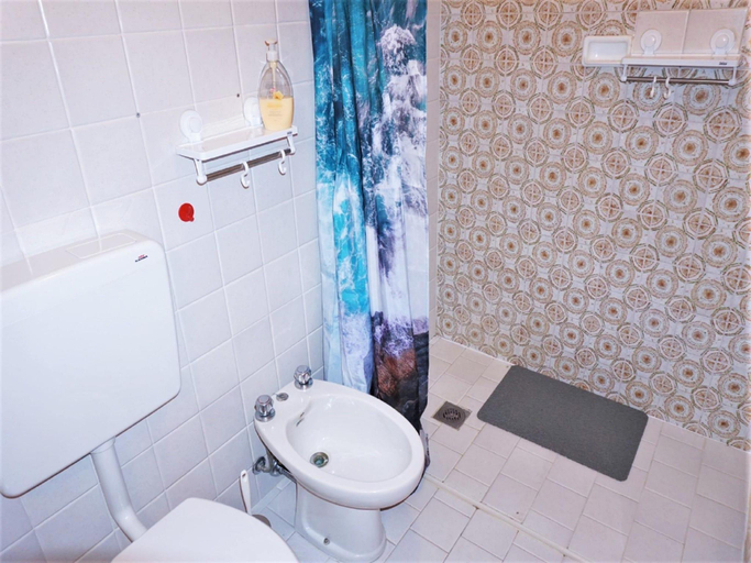 Others 4, Holiday Home in Caorle near Beach, Venezia
