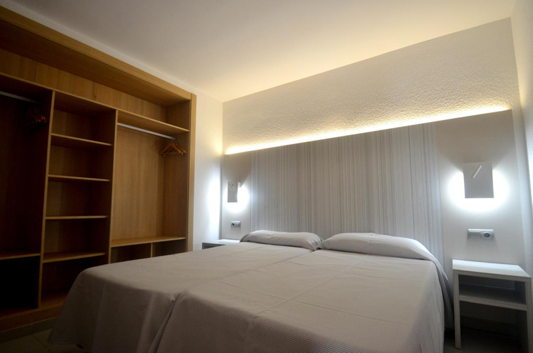Bedroom 3, Apartamentos Jet - Adults Only, Baleares