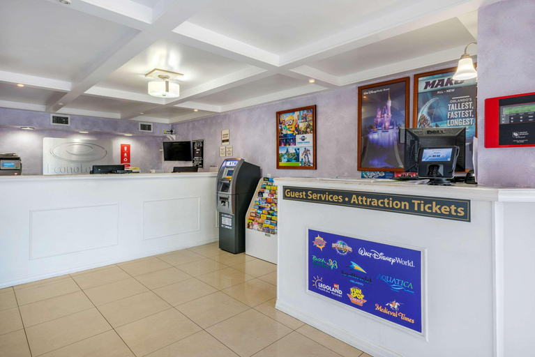 Public Area 3, Suburban Studios International Drive, Orange