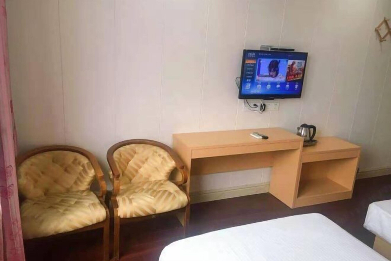 Bedroom 4, Luoshen Hostel, Shanghai