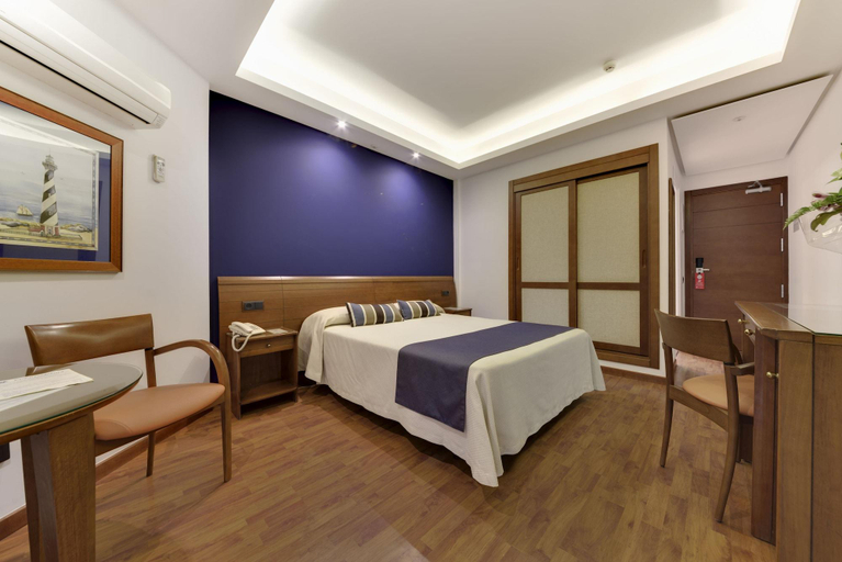 Bedroom 3, Hotel Puerto Bahia & Spa, Cádiz