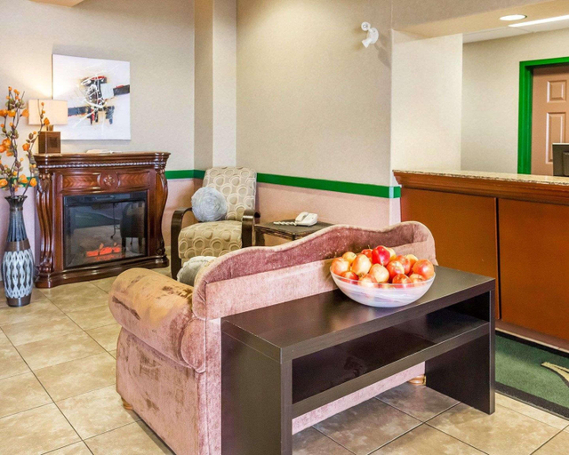 Public Area 2, Quality Inn & Suites Lethbridge, Division No. 2