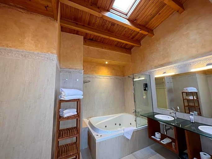 Bathroom 5, Estela Barcelona, Barcelona