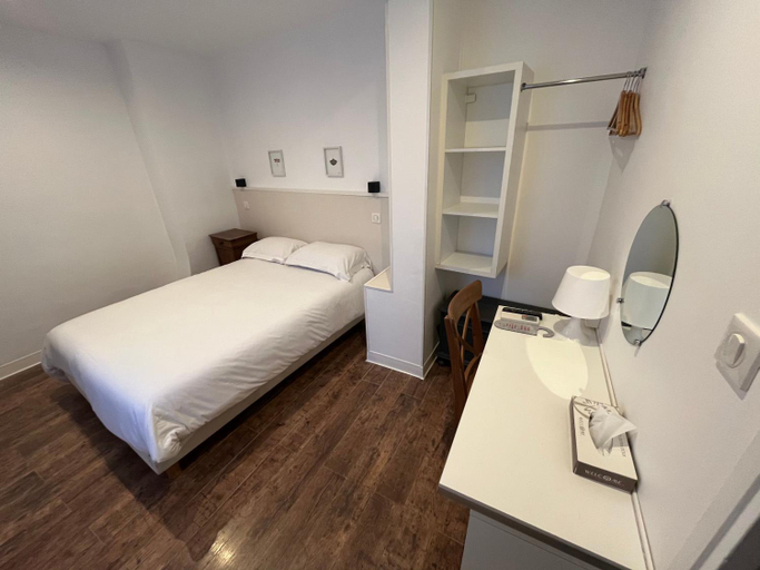 Bedroom 3, Arnaud Bernard Hotel, Haute-Garonne
