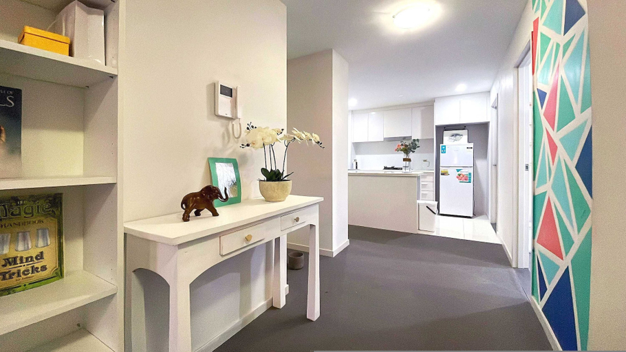 Room 5, Metawise 2BR Apartment in Heart of Hurlstone Park, Sydney