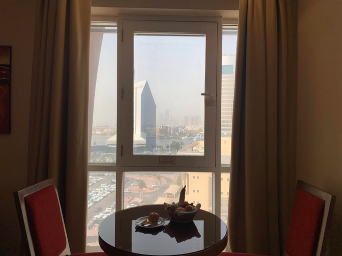 Bedroom 3, Al Khaleej Palace Deira Hotel, Dubai