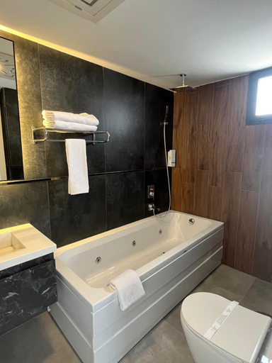 Others 2, Grand Muduroglu Hotel, Merkez