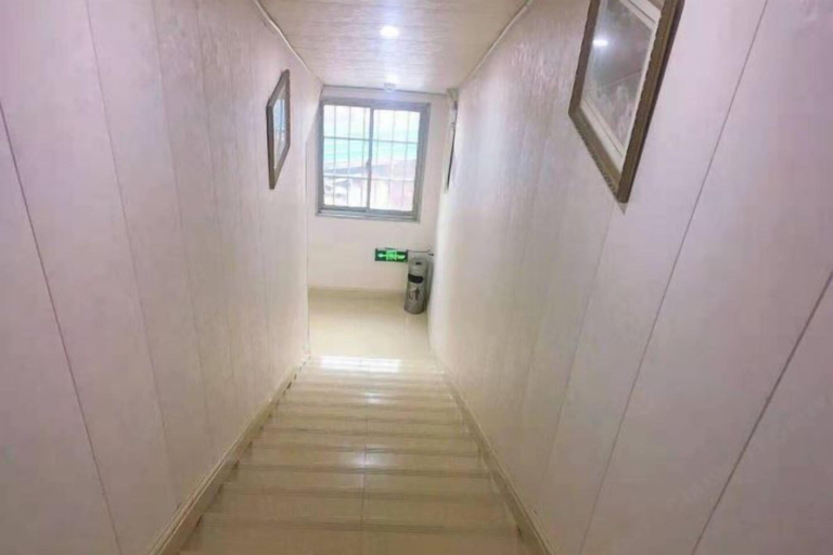 Others 4, Luoshen Hostel, Shanghai