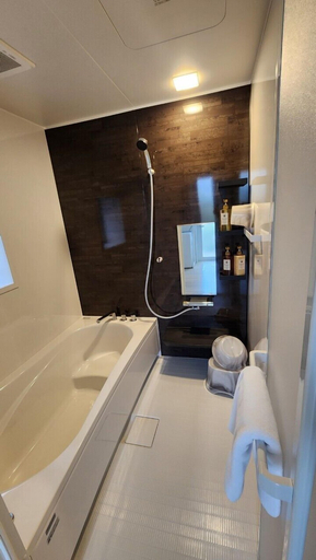 Bathroom 3, Premier Villa Miyako, Miyakojima