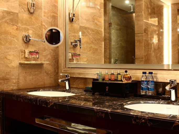 Bathroom 4, Palace Garden Hotel and Resorts, Beijing