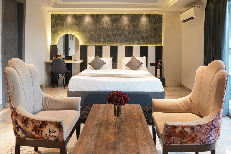 Bedroom, Metro Studios, Gurgaon