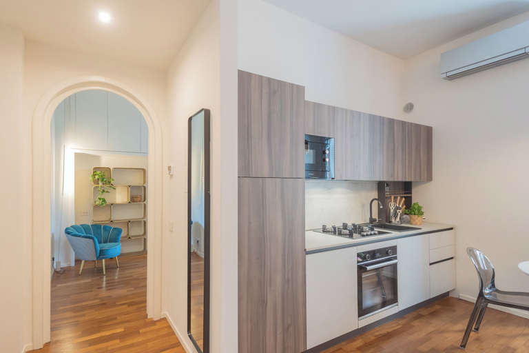 Others 5, Como Liberty Suites - Gatsby by Rent all Como, Como
